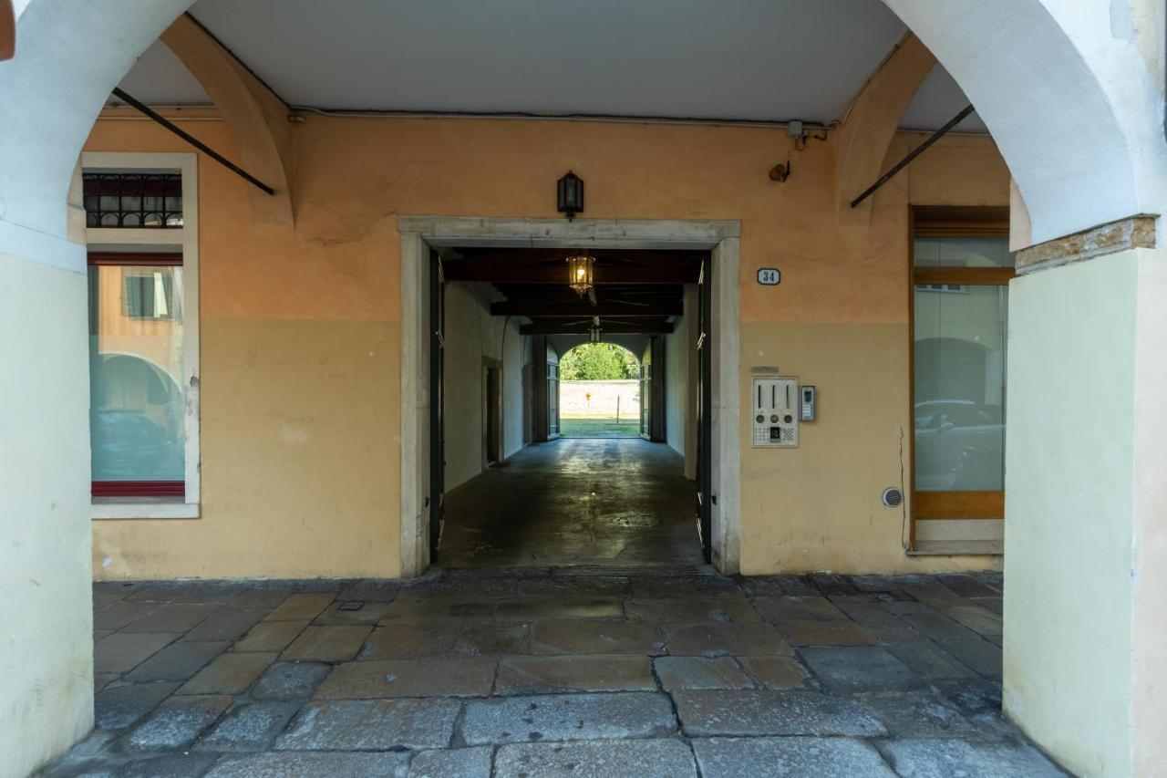 Appartement Casa Charleston In Palazzo Nobiliare Al Duomo à Padoue Extérieur photo